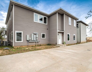 3245 Dixie Dr, Houston, TX 77021 - photo 3