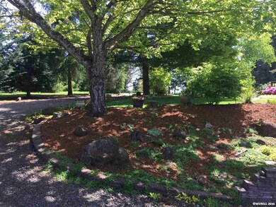 8471 Tyrone Ln SE, Salem, OR 97317 - photo 3