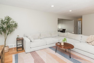 857 E Walnut St, Westerville, OH 43081 - photo 7