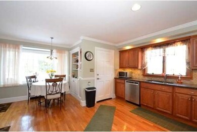 594 Prospect St, Methuen, MA 01844 - photo 2