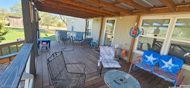 275 West Trail, Pleasanton, TX 78064 - photo 2