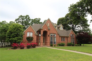 3810 Thornbury Dr, Springdale, AR 72764 - photo 2