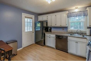 15 Nancy Dr, Plymouth, MA 02360 - photo 2