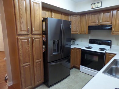 8516 Spring Creek Rd, Cookeville, TN 38506 - photo 7