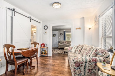 211 S 4th St, Niles, MI 49120 - photo 6