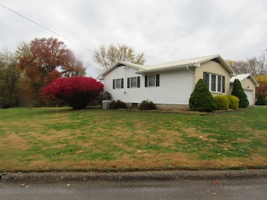 157 E Thistle Ct, New Martinsville, WV 26155 - photo 5