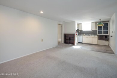 50 4th Ave unit A, Atlantic Highlands, NJ 07716 - photo 7