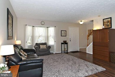 9605 Donnan Castle Ct, Laurel, MD 20723 - photo 3