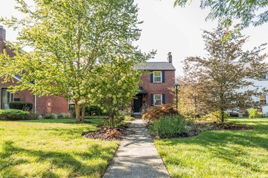 2823 Bryden Rd