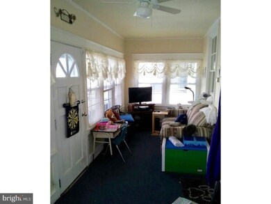 315 N Woodland Ave, Glenolden, PA 19036 - photo 3