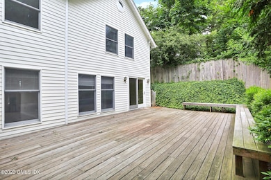 26 Lockwood Dr, Old Greenwich, CT 06870 - photo 4