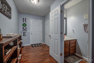 2638 Arroyo Ridge Ct, Hamilton, OH 45011 - photo 4