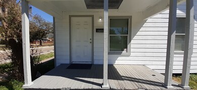 4720 Siegel St, Houston, TX 77009 - photo 4