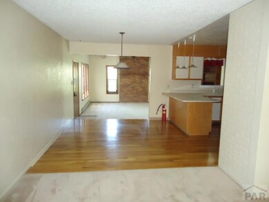 Dining Room/Kitchen