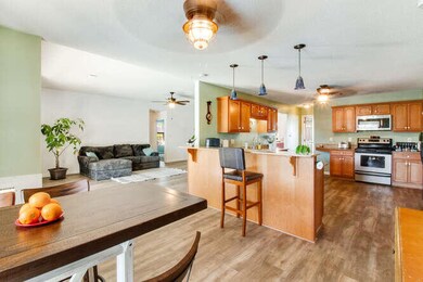 2244 Lewis St Crestview FL-small-030-021