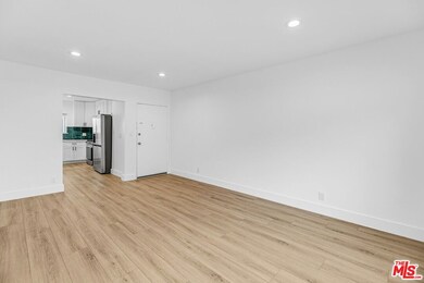 2007 Vestal Ave unit 4, Los Angeles, CA 90026 - photo 6