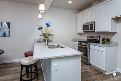 5553BigBearWy(5of17)