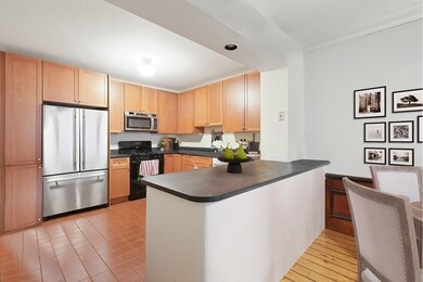 71 Montgomery St, Boston, MA 02116 - photo 5