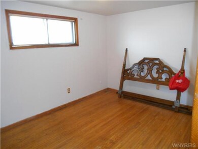 Bedroom Bedroom #2 Upstairs
