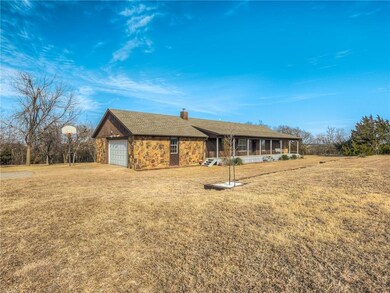 12024 Skyridge Dr, Edmond, OK 73025 - photo 4