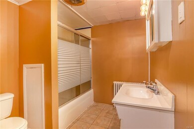 813 Monocacy St, Bethlehem, PA 18018 - photo 5