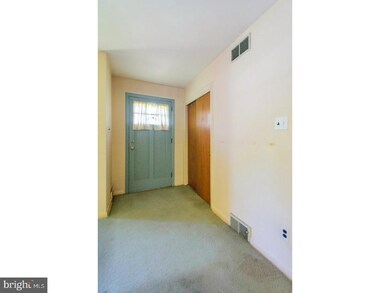 1448 Anthony Wayne Dr, Wayne, PA 19087 - photo 2