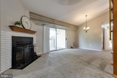 206 Spring Maiden Ct unit 302, Glen Burnie, MD 21060 - photo 5