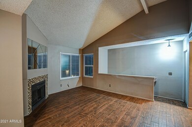 Living room 1