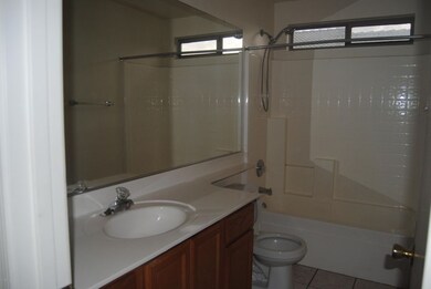 Various property pictures 054