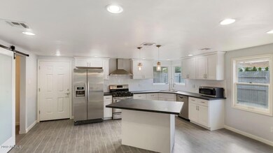 2201 N 9th St, Phoenix, AZ 85006 - photo 6