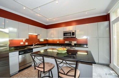 2714 N Southport Ave unit B, Chicago, IL 60614 - photo 4