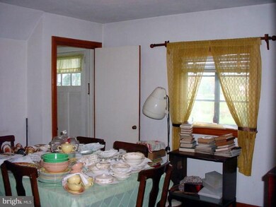 300 Clicks Ln, New Market, VA 22844 - photo 3