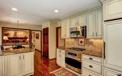 Kitchen 2