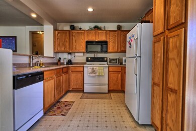 Bloomfield 12642 (5)