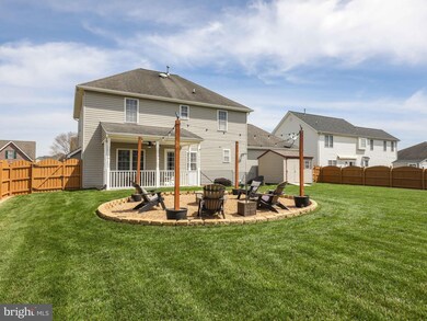 211 Wayfaring Dr, Winchester, VA 22602 - photo 4