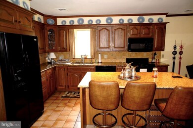 9 Spring Creek Manor, Hershey, PA 17033 - photo 7