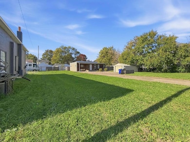 281 S Yale Ave, Columbus, OH 43223 - photo 2