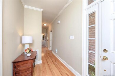 205 Knox St, Statesville, NC 28677 - photo 4