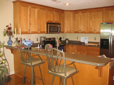 Lake Home! NEW!  Stainless/ in Kitchen!