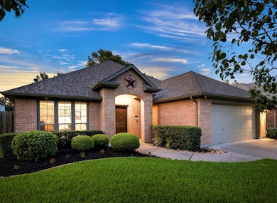 511 Oak Ridge Grove Cir, Spring, TX 77386 - photo 2