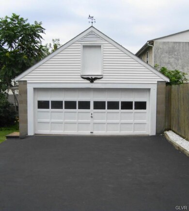 913 Monocacy St, Bethlehem, PA 18018 - photo 7