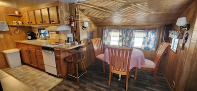 138 Flamingo St, Davenport, FL 33837 - photo 2