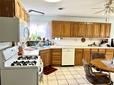 1028 Point Breeze Rd, Kent, NY 14477 - photo 2