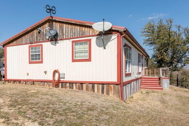 315 Lelon Ct, Springtown, TX 76082 - photo 4