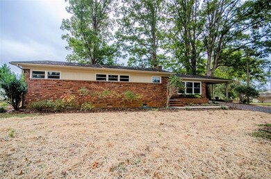 102 Museum Rd, Statesville, NC 28625 - photo 2