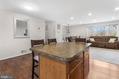 411 W Mckendree Rd, Dunkirk, MD 20754 - photo 6