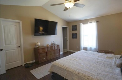 2550 Williams St, Maryville, IL 62062 - photo 3