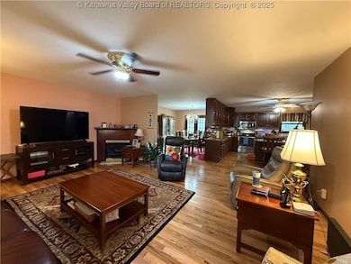 889 Fairview Ln, Given, WV 25245 - photo 6