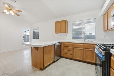 6928 Atrium Ave unit 3, Las Vegas, NV 89108 - photo 6