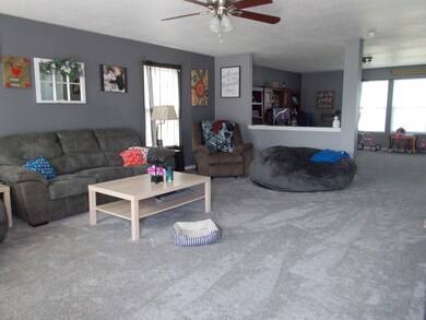 209 Cross Bow St, Sheridan, IN 46069 - photo 3